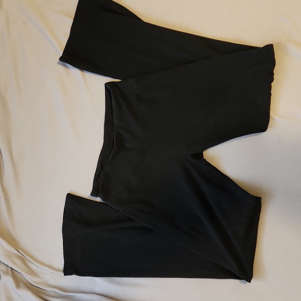 Marika medium yoga pants